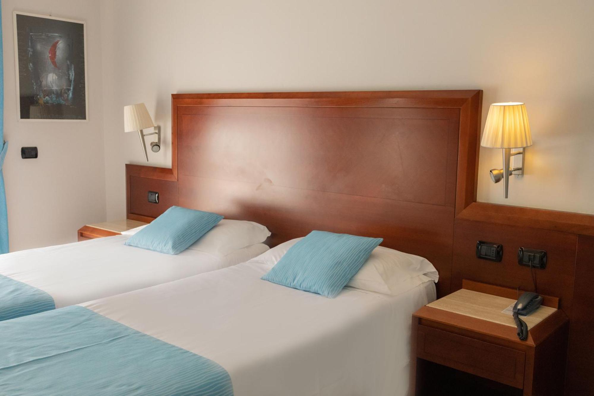 Hotel Le Palme Paestum Eksteriør billede