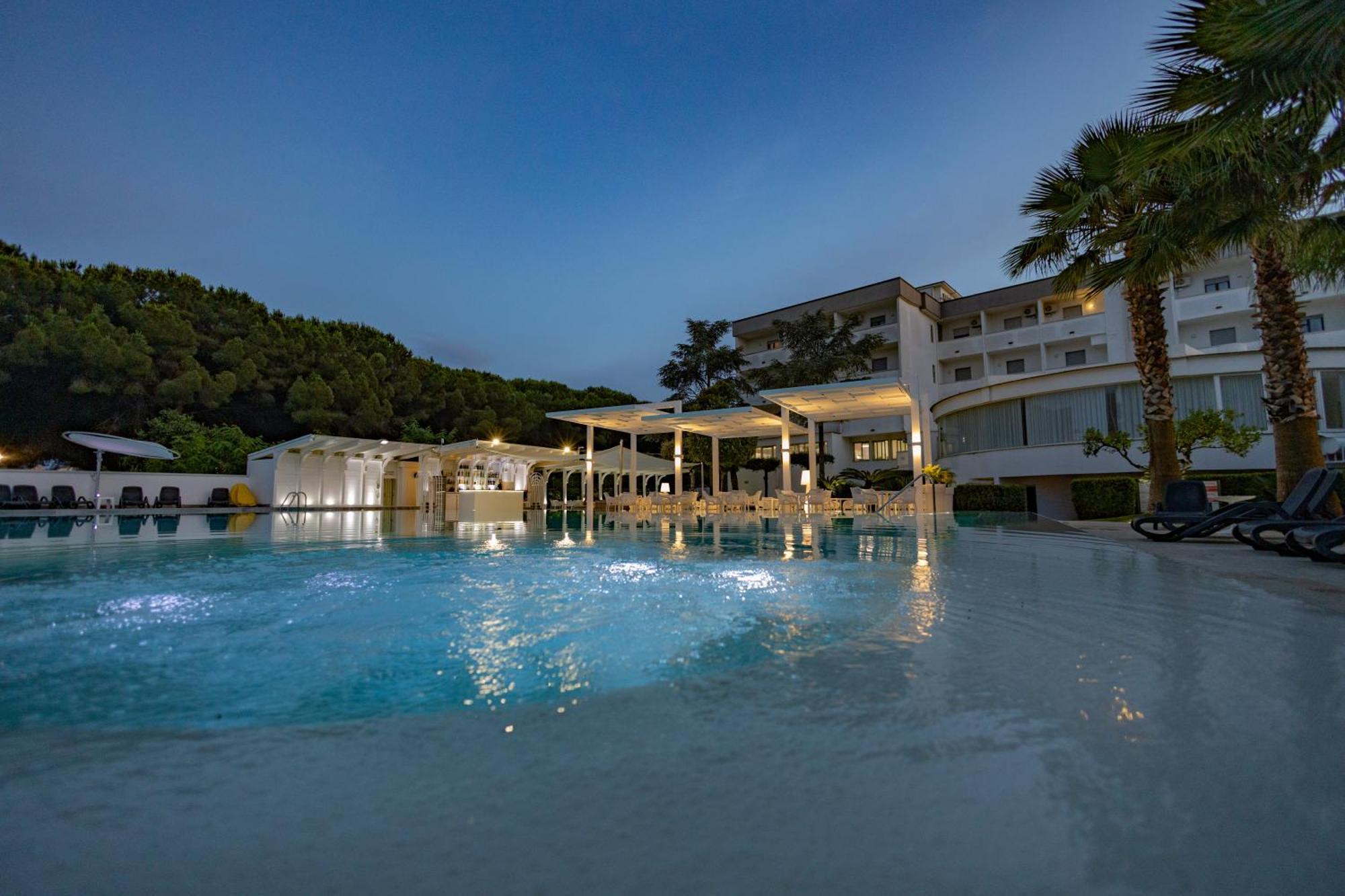 Hotel Le Palme Paestum Eksteriør billede